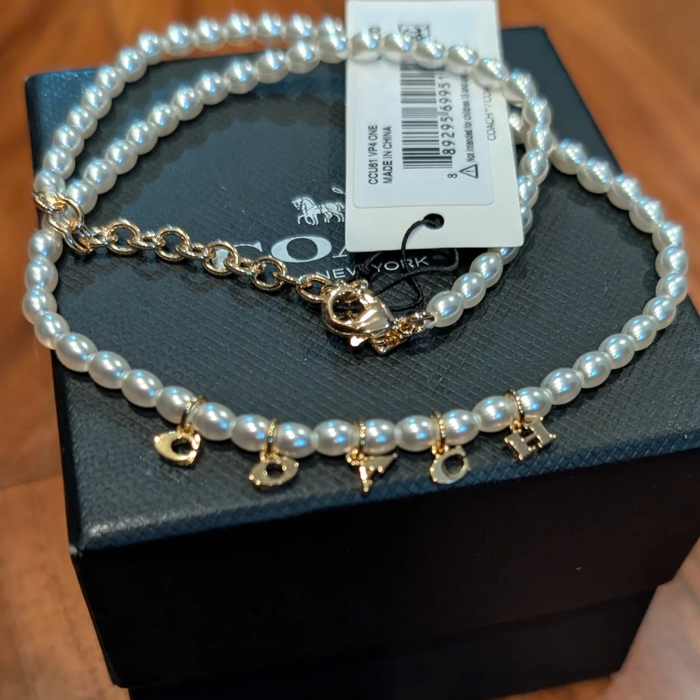 Coach Charms Pearl Cubic Zirconia Necklace + Dust Bag Nwt ❤️ - Picture 3 of 9